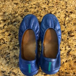 Cobalt blue tieks